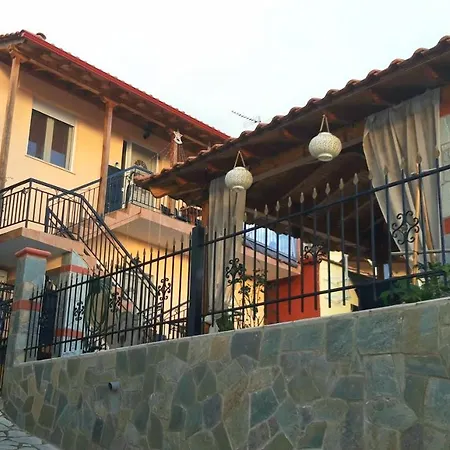 Bakiras House