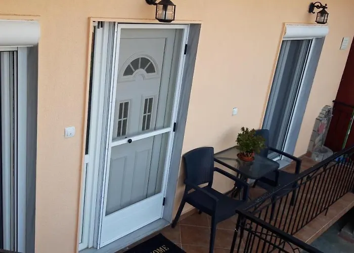 Bakiras House Appartement *