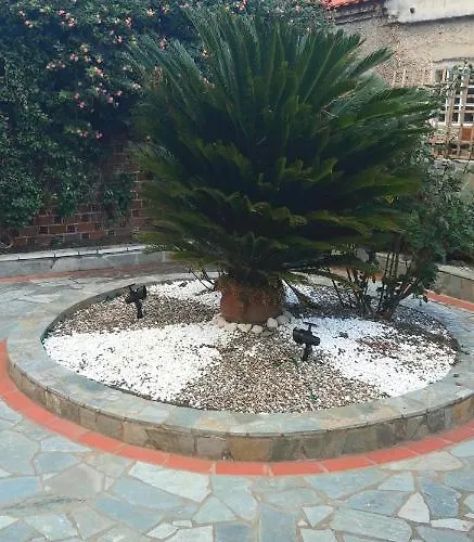 Bakiras House